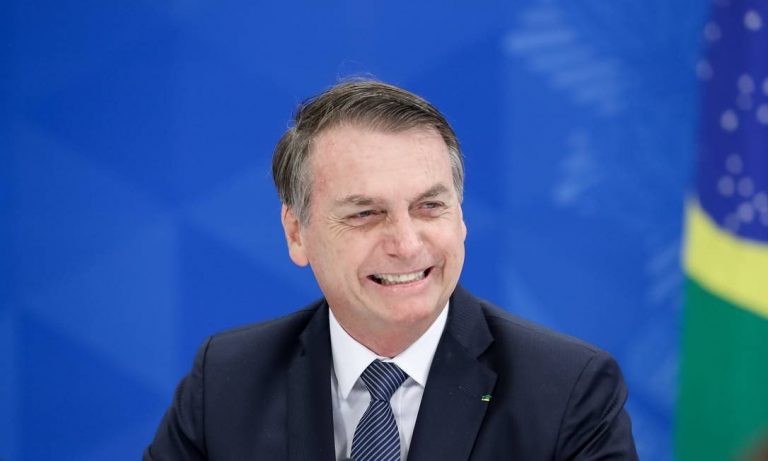 Bolsonaro veta uso de R$ 8,6 bilhões no combate ao coronavírus