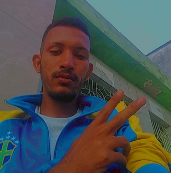 ONDA DE ASSASSINATOS EM GARANHUNS JOVEM FOI ASSASSINADO NO BAIRRO DO MAGANO, EM GARANHUNS