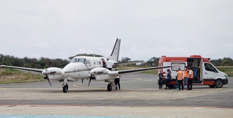 Menina atacada por tubarão em Noronha teve perna amputada, confirma boletim de hospital